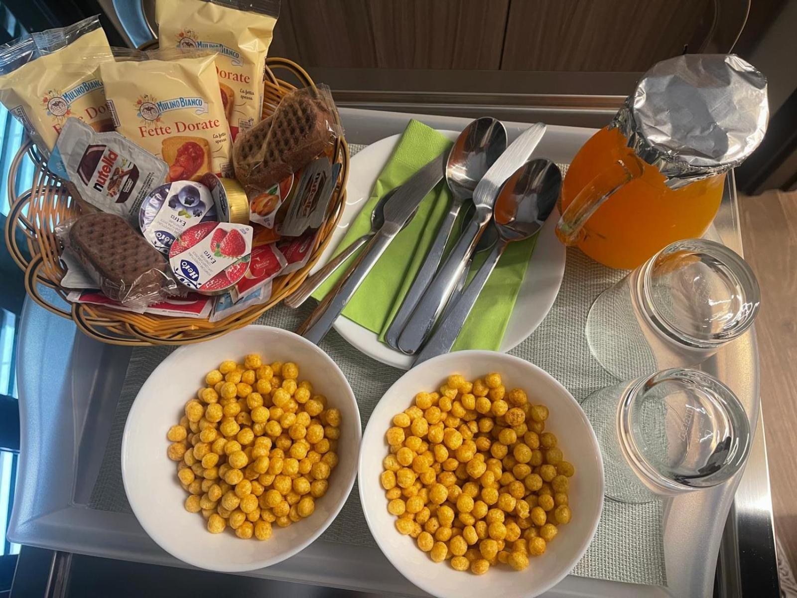 Napoli Central Capodichino B&B 외부 사진